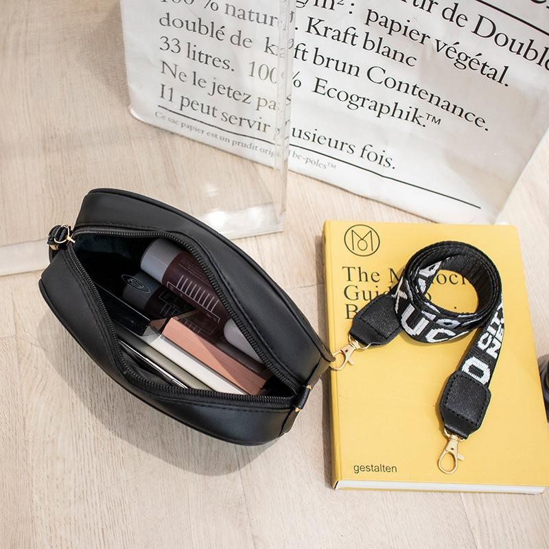 New Diamond Women's Bag Fringed Small Square Bag Shoulder Messenger Bag Fashion Bow Camera Bag Small Bag Tide