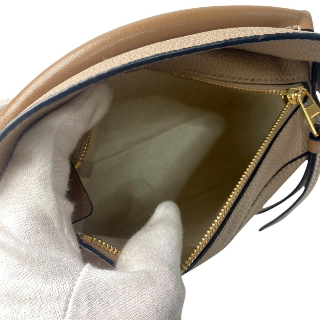 Použitá kabelka přes rameno LOEWE Hnědá kůže Dámská