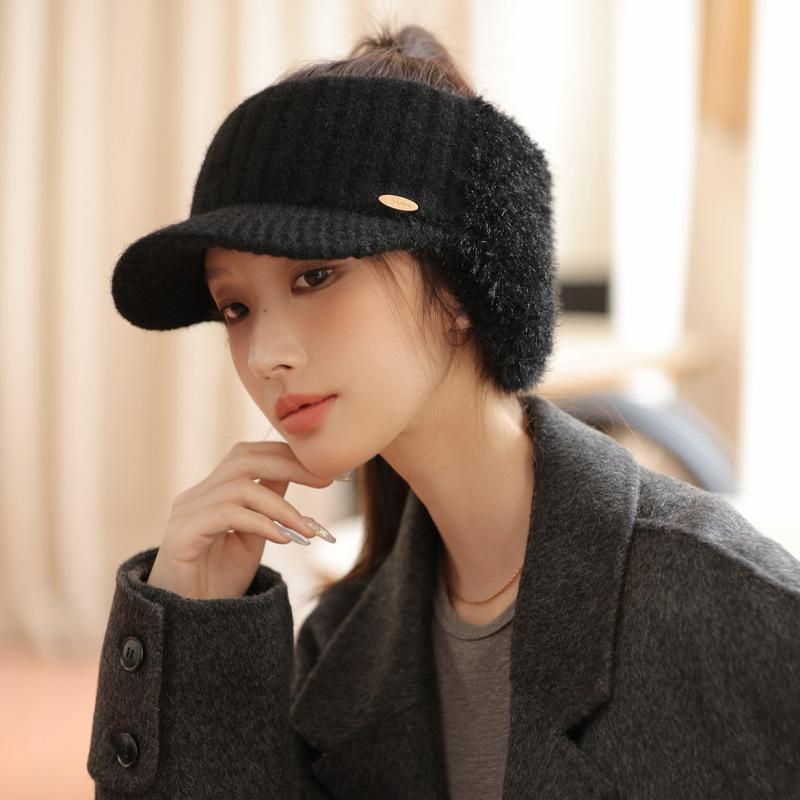 Autumn and Winter Hats for Women with Big Brim Showing Face Small Duck Tongue Knitted Hat  High End Temperament Wool Hat  Versatile Warm Hat