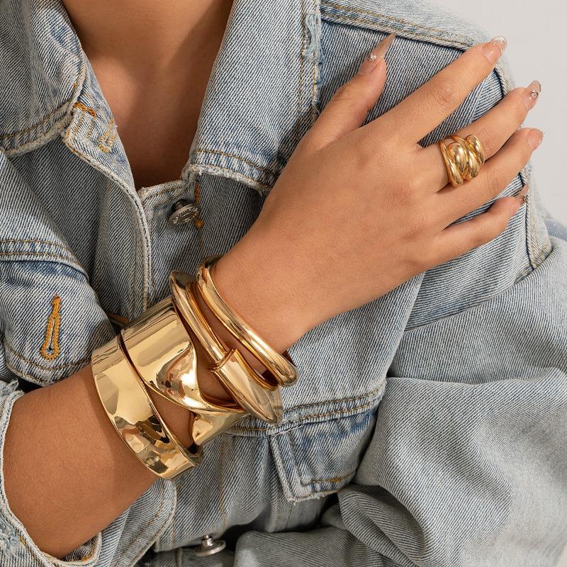 Cold wind irregular water drop opening ring, fashionable texture flower pearl ring Ring