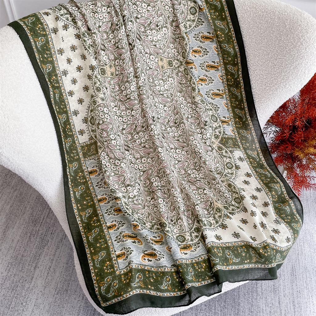 2025 Bohemia Styles Luxury Designer Ladies Women Scarf Female Ventilate Cotton Linen Shawl Four Seasons Muslim Hijab 88*180cm