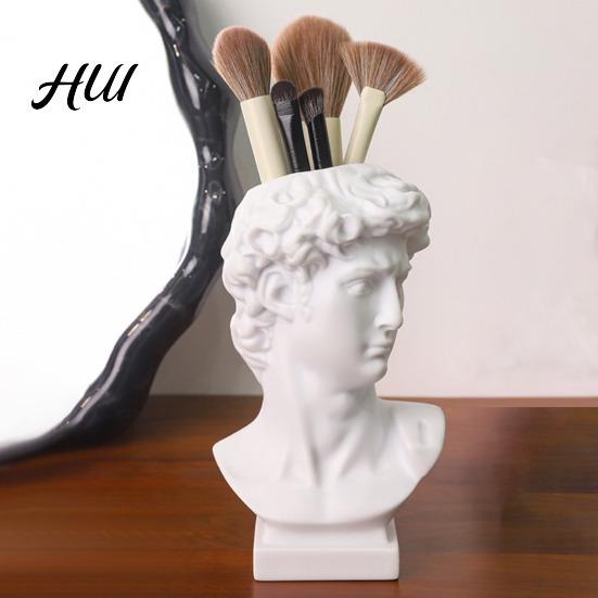 Desk Accessories Holder Vintage Pen Dried Flowers Vase Resin Makeup Brush School Home Supplies Desktop Stationery Organizer for Office Accessory