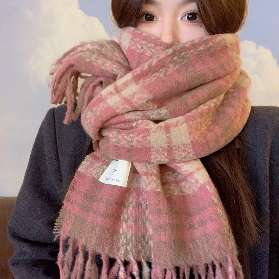 Plaid scarf female Korean atmosphere warm new dry powder autumn and winter Korean version soft fringed shawl