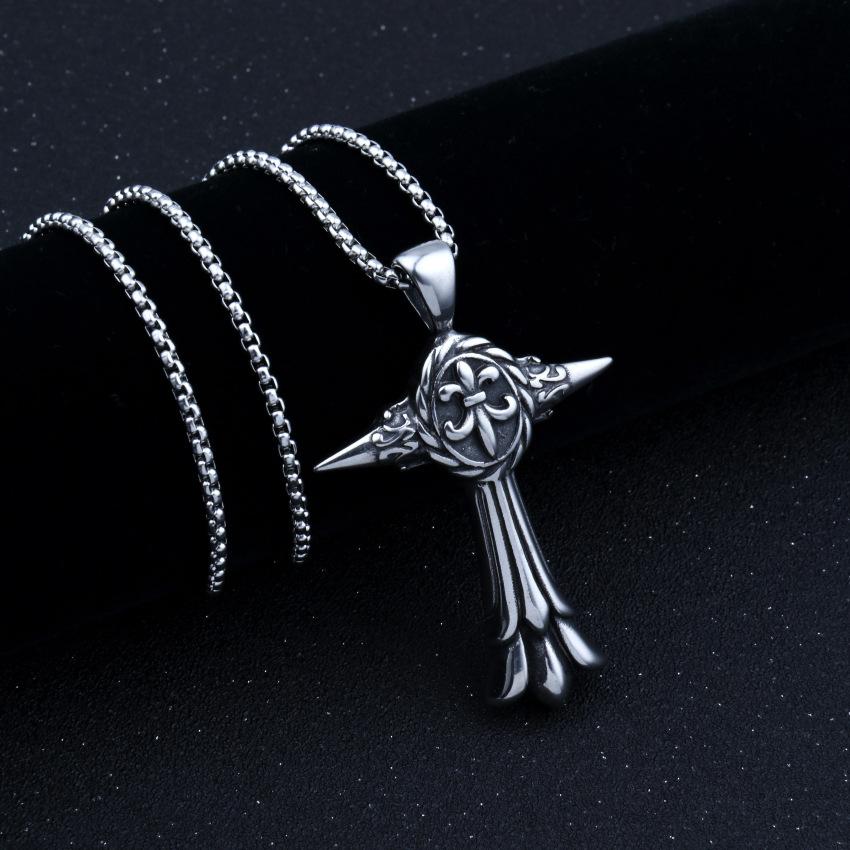 Necklace Silver Chain Cross Troop 317