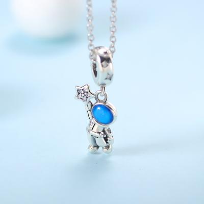 925 Sterling Silver Clavicle Chain Girls Simple Space Astronaut Star Picker Necklace