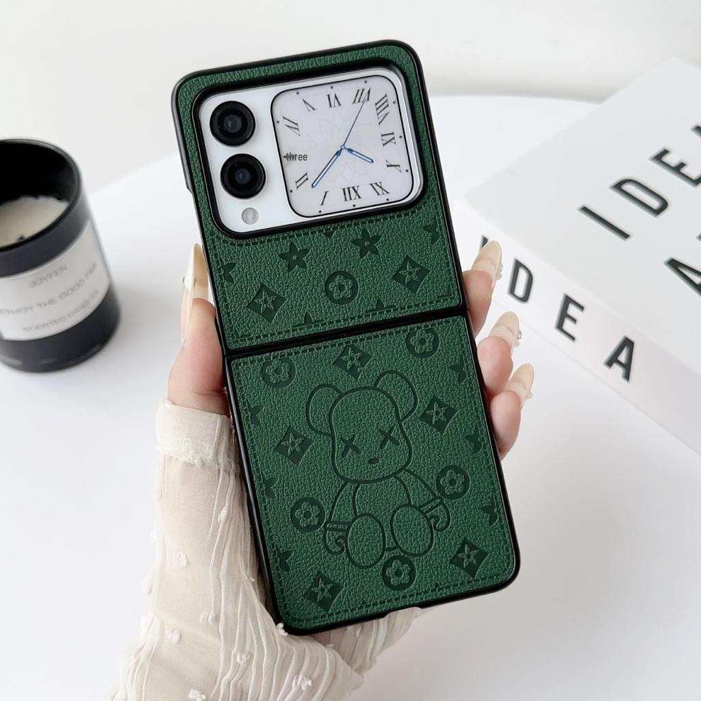 Huawei Nora Flip Foldable Case: Simple Protective Cover with Cartoon Brown Bear Design