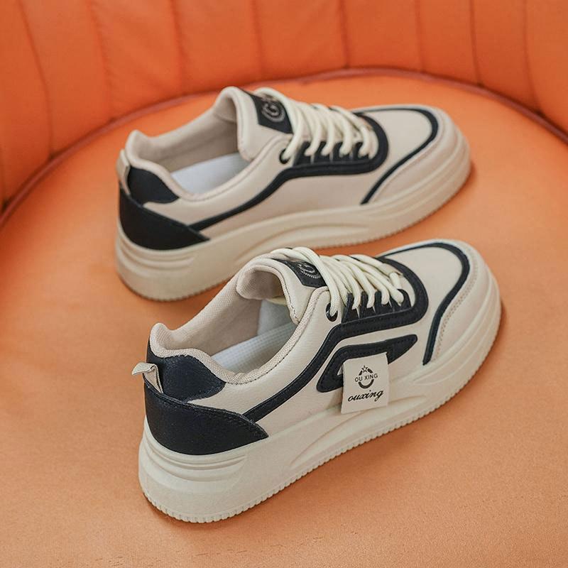 Sports and Leisure Board Shoes Women's Spring and Autumn 2025 New Little White Shoes Popular Versatile Campus Style Student Shoes