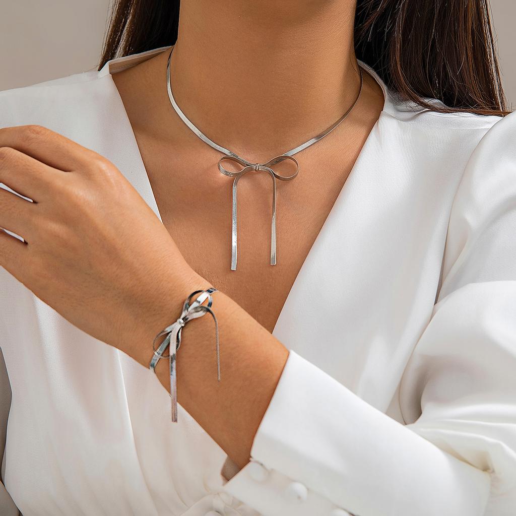 Snake Chain with Bowknot Choker Necklace and Bracelect Set for Women Trendy Charms Daily Accessories 2026 Fashion Jewelry Female