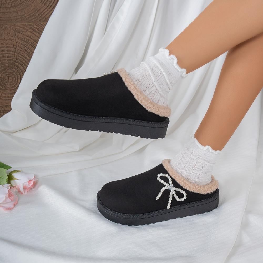 Fashion Winter 2025 Warm Fluffy Woman Slippers Soft Bottom Thick Plush Clogs Women Casual Comfortable Platform Slippers