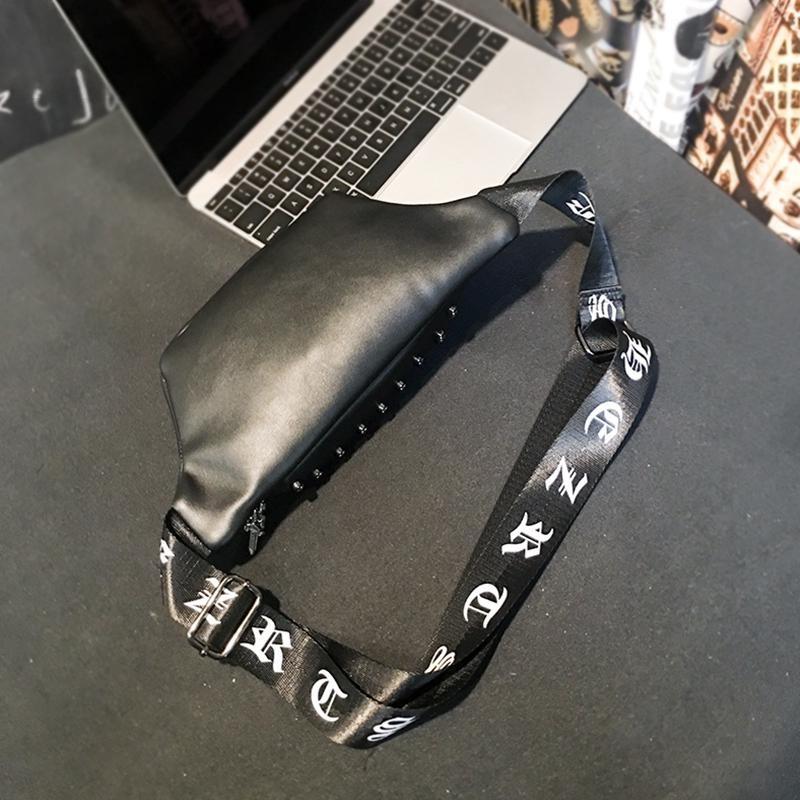 Rock Skull Women's Belt Bag Rivet Chest Bag Steamed Waist Bag Female Bags Punk Fanny Packs Lady Bags