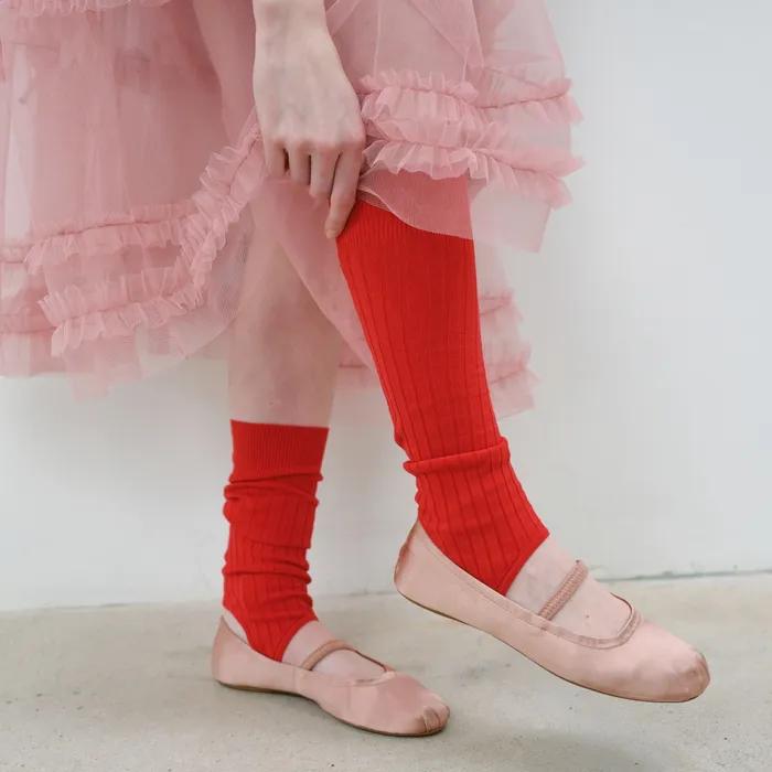 EMBROIDERY STIRRUP LEG WARMER - RED