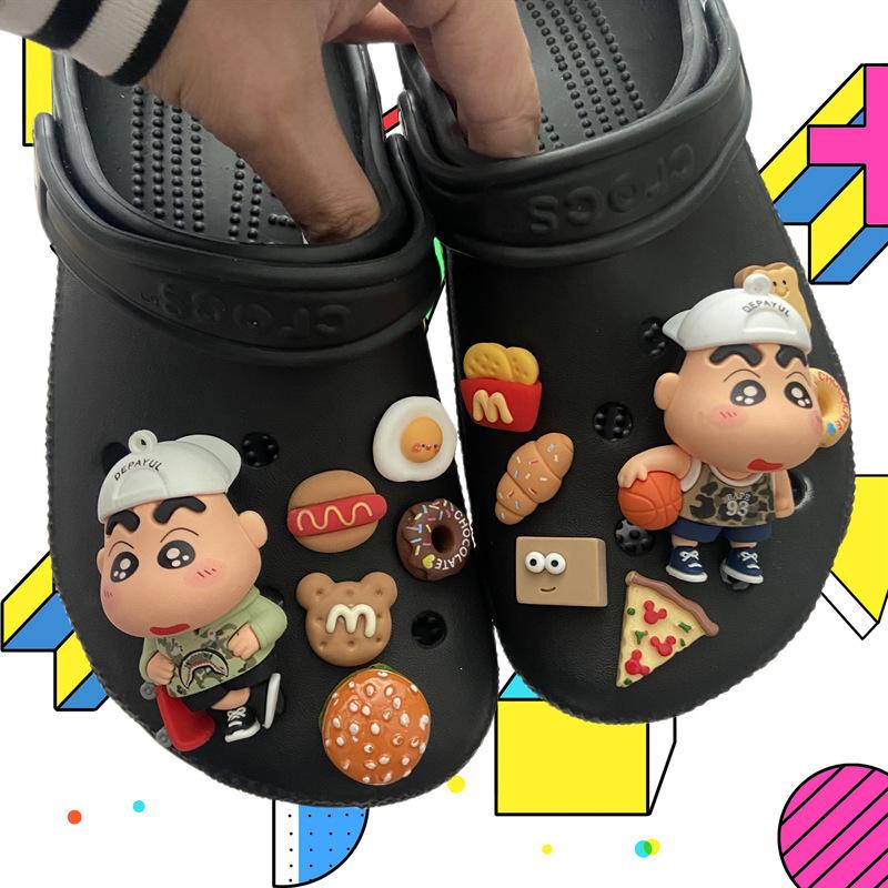 Croc Accessories: DIY Barbie Pink Y2K Emo Shoe Charms with Dark Butterfly Heart Design