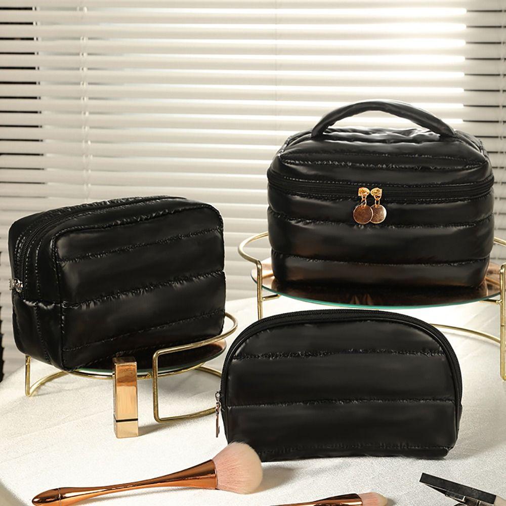 Portable Waterproof Aesthetic Cosmetic Organizer Large Capacity Shock Resistance Quilted Makeup Pouch Washbag Toiletries
