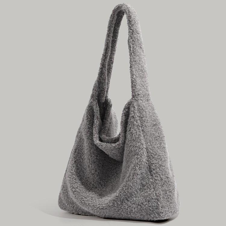 Korean Version Ins Lazy Style 2024 New Autumn Winter Tote Bag Plush Large Capacity Commuter Shoulder Underarm Letter Bag