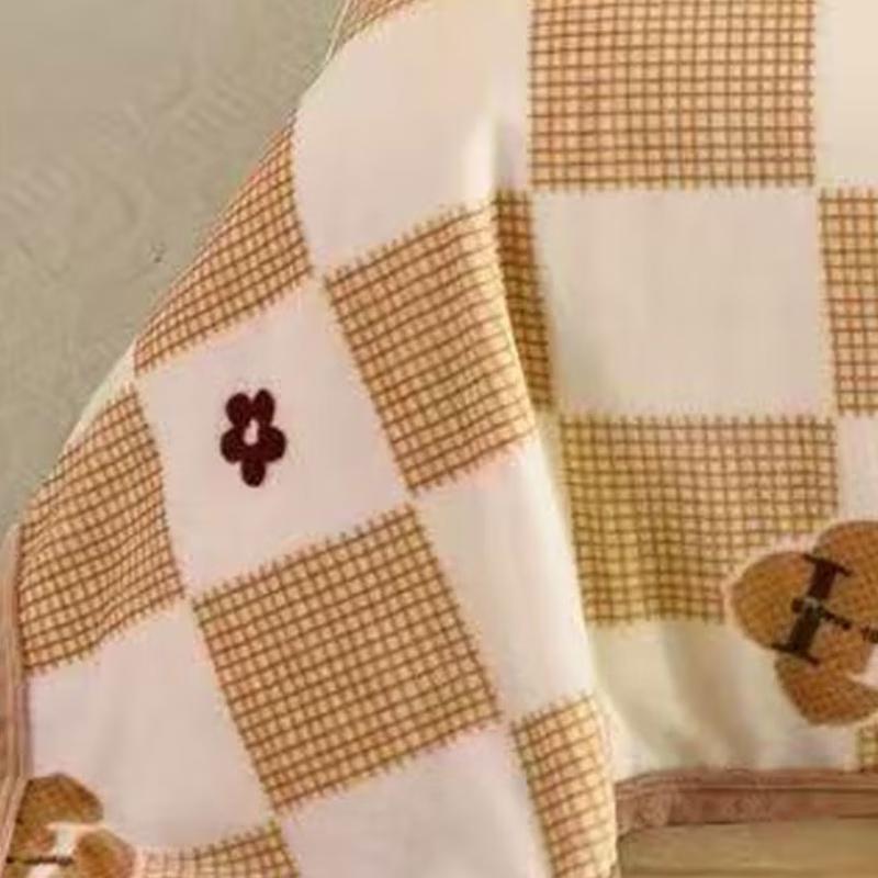 Hongdou Warm Fleece Blanket, Seoul Plaid