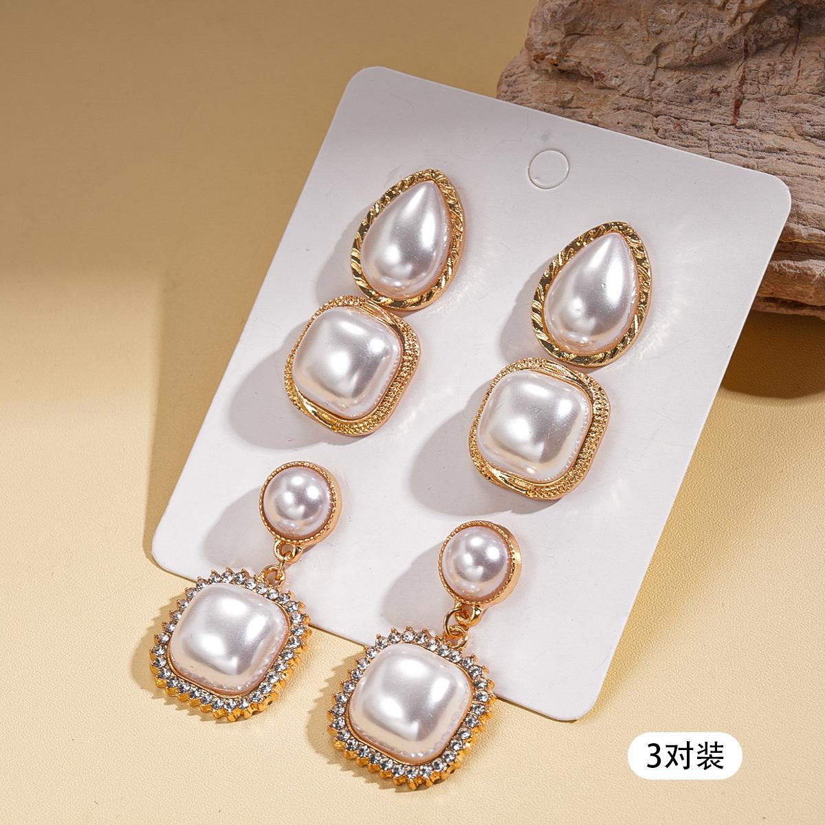 Six-piece set, European and American diamond-encrusted imitation pearl water drop square silver needle earrings, baroque retro earrings.