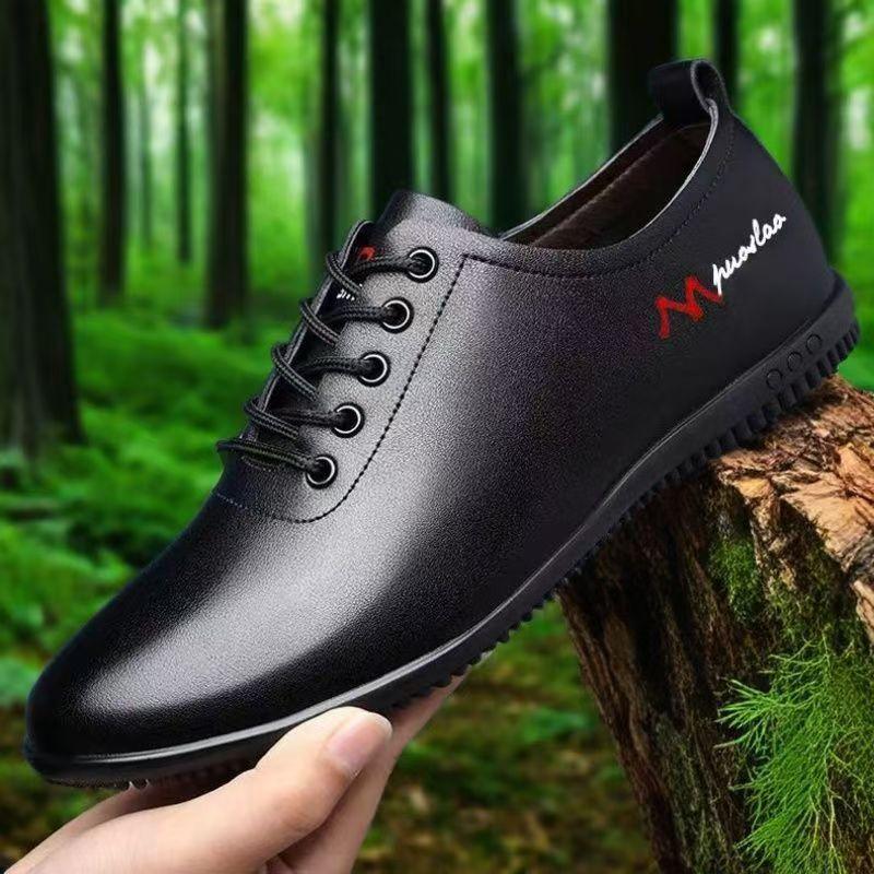 

Мужская обувь маленькая белая обувь новая корейская версия модный тренд универсальная повседневная обувь мягкая подошва мягкая кожа плоская подошва дышащая кожаная обувь 44 чёрный