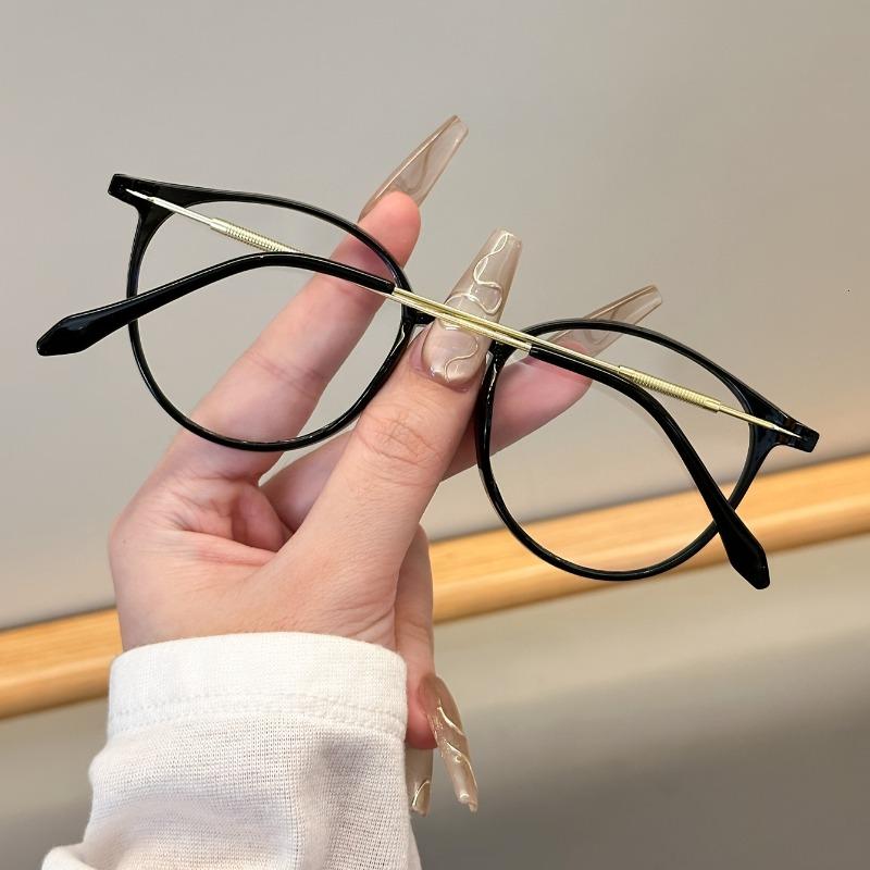 4PCS Women's men's Geometric Retro Fashionable Flat Glasses Suitable for Any Face Shape Fashionable and Versatile