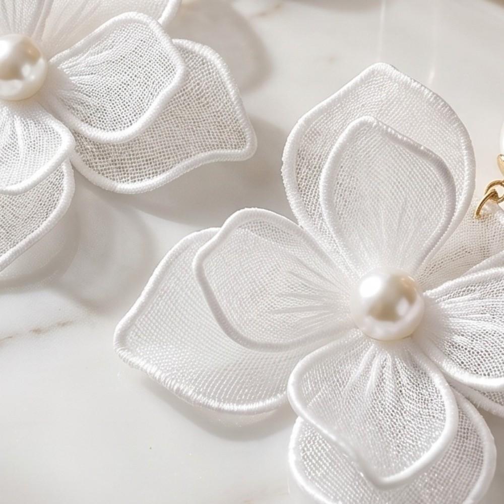 Pearl Beach Earrings Sweet Petals Stud Earrings Exquisite Mesh Flower Dangle Earrings Ladies/Girls
