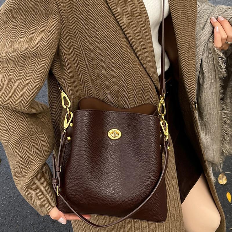 Luxury Bucket Bag Luxury Leather Material Classic Turn-lock Closure Minimalist Design Work Shopping Versatile Handbag For Women