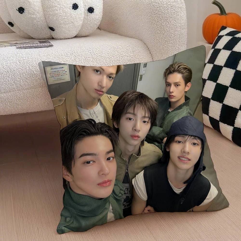 Heißer K-Pop-Stil C-Cortis Sänger Kissenbezug Milbendichter Kissenbezug Versteckter Reißverschluss Seidiger Kurzer Plüsch Sofakissenbezug