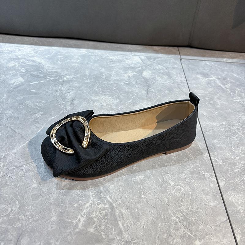 Sapatos rasos de metal com anel grande, sapatos rasos 22 novos, casuais, de sola macia, sapatos Doudou preguiçosos