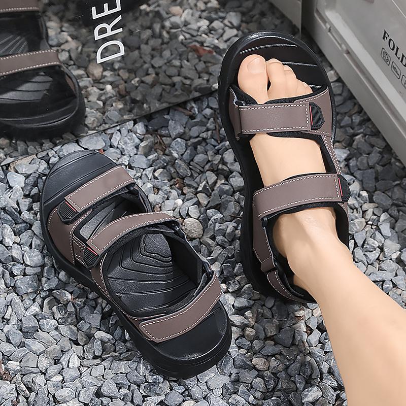 Mode Klassische Herrensandalen Sommer Leder Strandsandalen Mode Herren Freizeitschuhe Badesandalen Outdoor Sneaker Übergröße