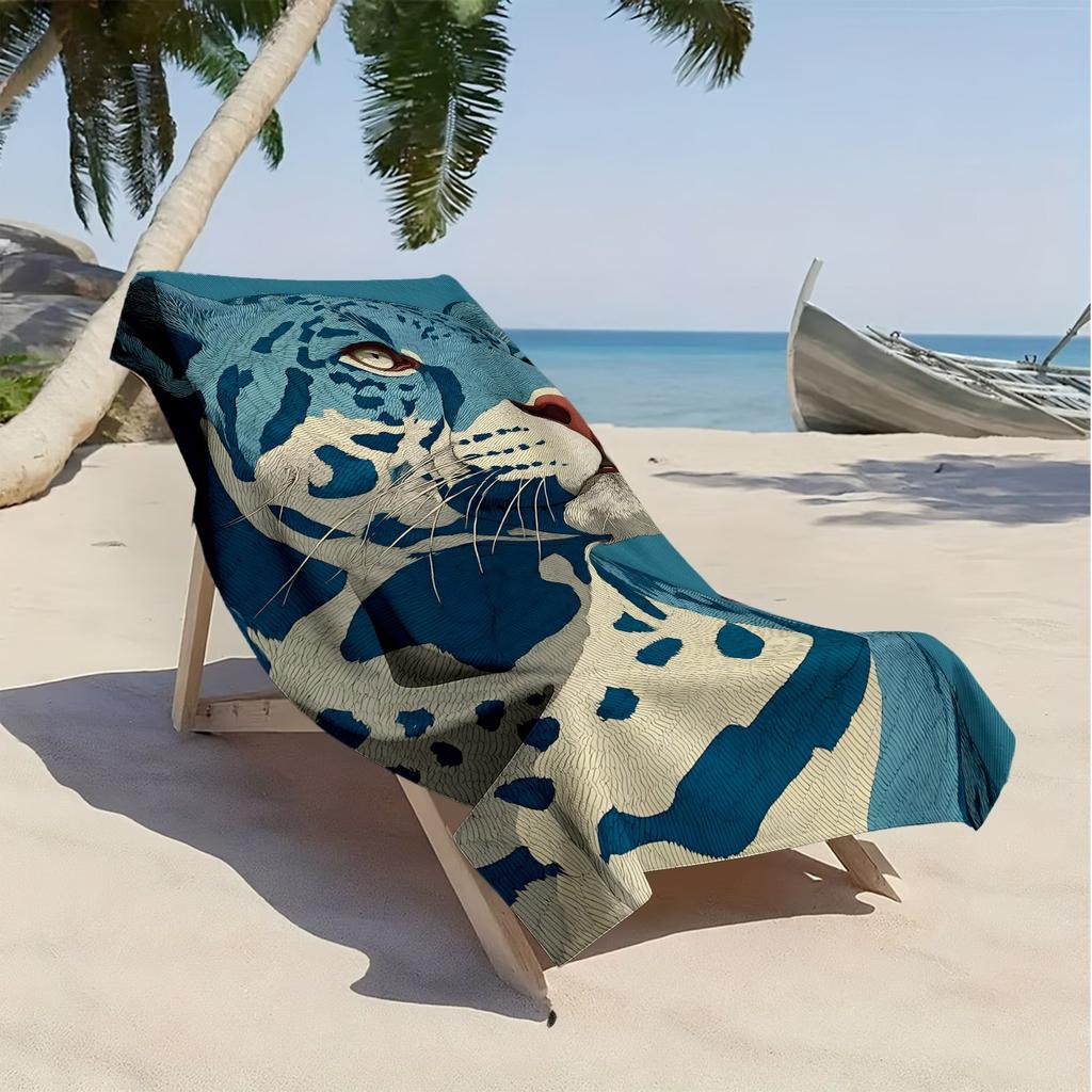 Blue and white leopard print pattern polyester microfiber beach towel is highly absorbent, suitable swimming and beach outings