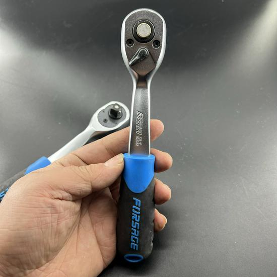 AGE 72-Tooth Ratchet Socket Wrench with Bent Handle - Multifunctional Quick Repair Tool for Various Sizes