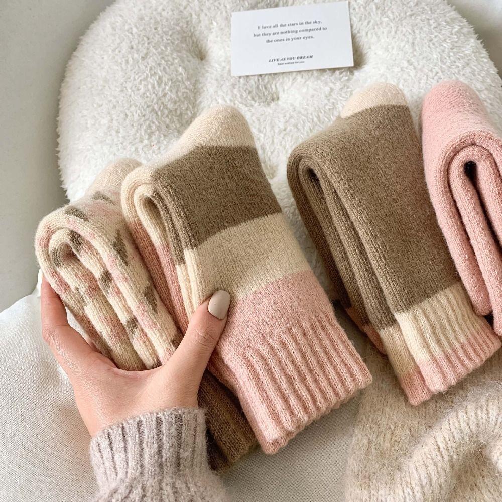 Thickened Women's Socks Cold Proof Warm Socks INS Style Thermal Long Socks  Autumn Winter