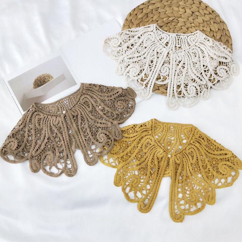 Vintage Shawl O-Neck Doll Fake Collar Shirt Women Hollow Crochet Lace False Collar Detachable Woman Half Shirt Faux  Col