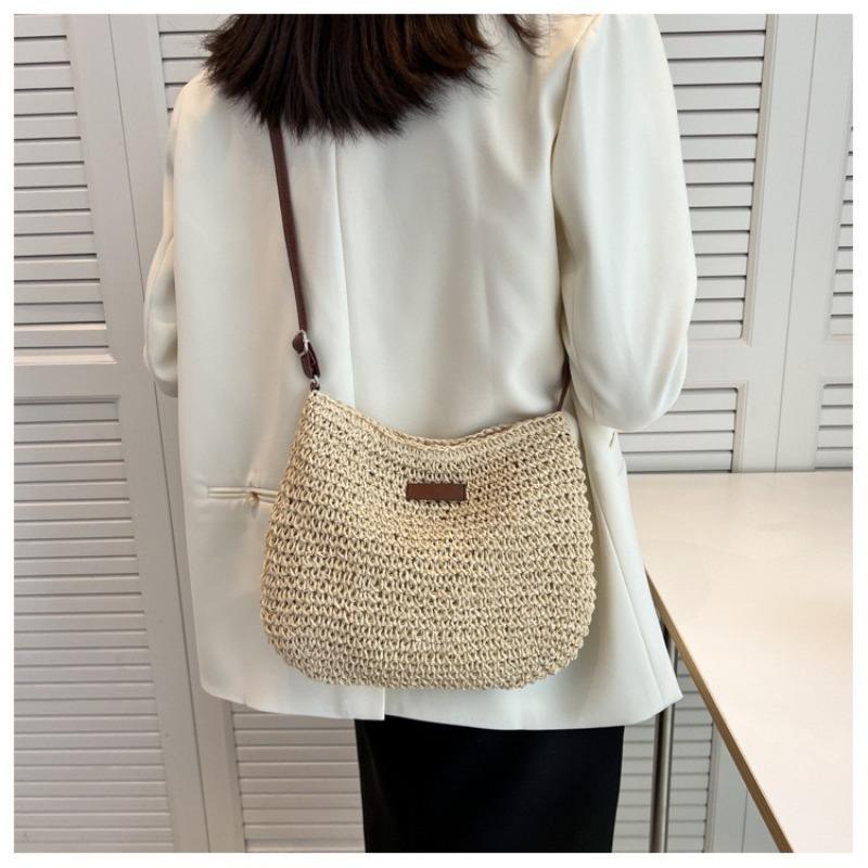 Large Capacity Straw Shoulder Bag With Zipper New Handmade Woven Bag Versatile Crossbody Bag For Women Vacation Beach Bag