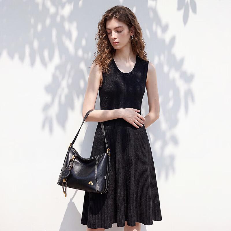 ChuYu Wool-Blend Sleeveless A-Line Knit Midi Dress