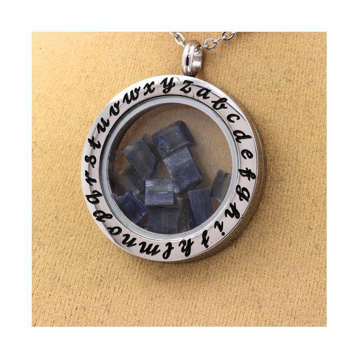 Pierres et Minéraux. Collier Kyanite brut. Modèle Alphabet.