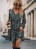 European & American Autumn/Winter Floral Lantern Sleeve Dress, Elastic Waist, Casual Vacation Long Sleeve, Women's 2025 Collection.