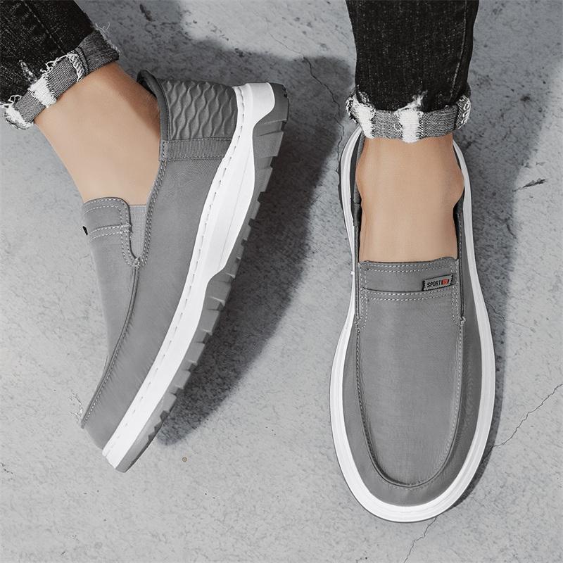 Summer Light Comfort Men's Loafers Soft Sole Breathable Casual Shoes for Men Fashion Outdoor Sneakers Cloth Shoes Zapatos Hombre