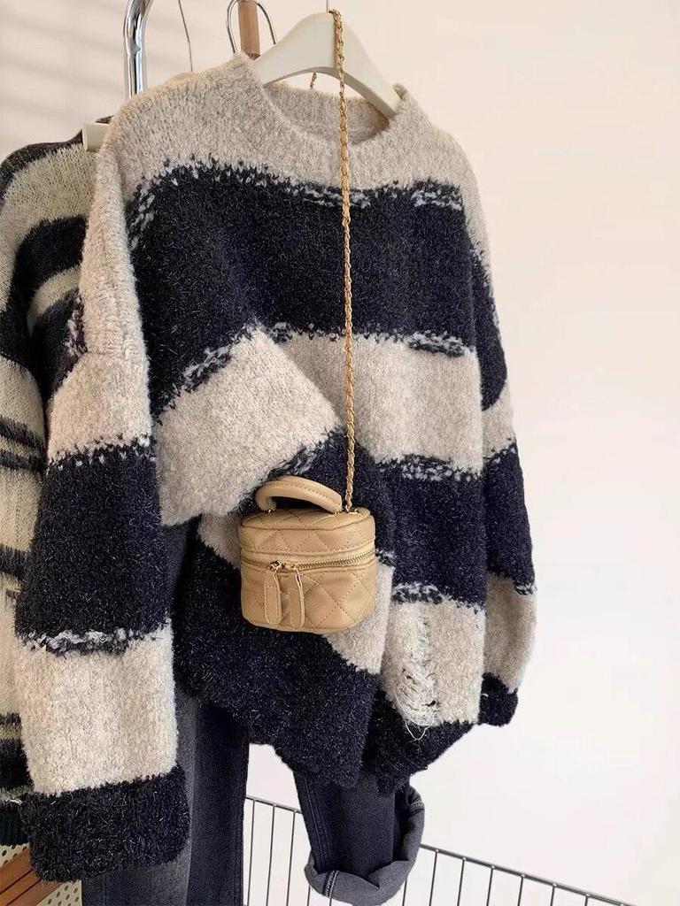 2026 Autumn/Winter Korean Loose Striped Knit Sweater - Versatile, Thick Lazy Style Pullover