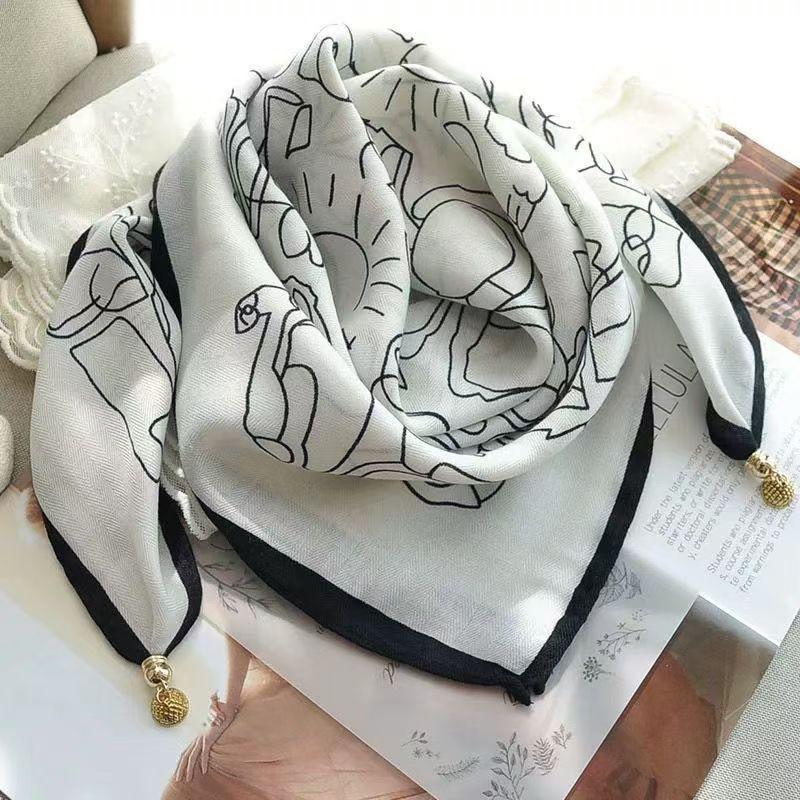 Womens Cotton Square Scarf With Magnetic Clasp Lightweight Winter Wrap Accessory Floral Print