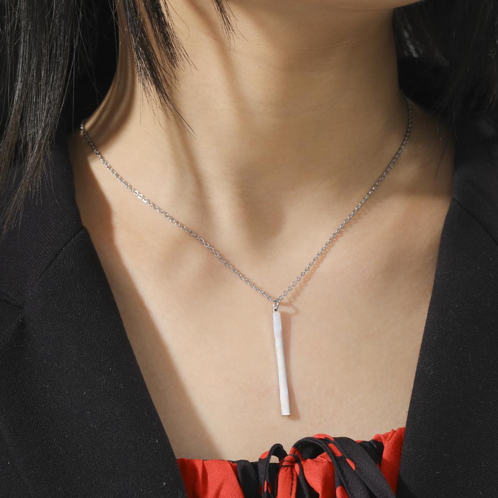 Geometric Round Heart Choker Necklace for Women Stainless Steel Minimalist Simple Clavicle Neck Chain Jewelry