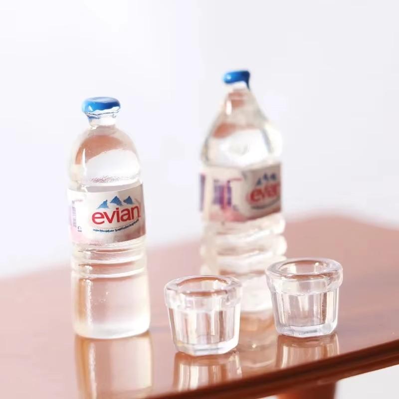 1 SET 1/6 Scale Simulation Miniature Mini Beer With Cup Drinks Water Bottle Model For Ob11 Bjd Dolls House Accessories Kids Toys