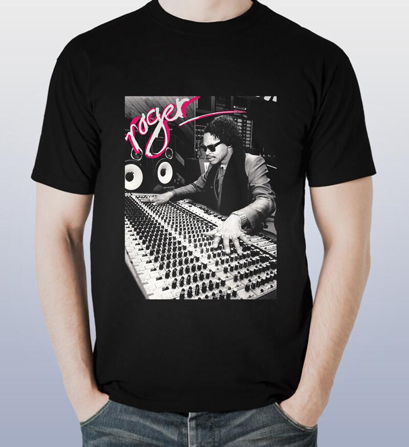 Troutman Roger Troutman Short Slevee Black T-Shirt Unisex T-Shirt XXXL