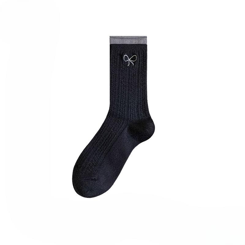Chaussettes Montantes Femme Automne et Hiver Broderie Nœud Papillon Bord Ourlet Couleur Assortie Respirantes Absorbent la Sueur