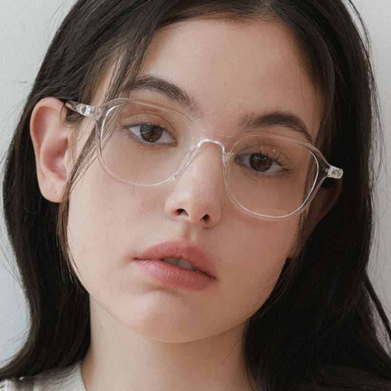 

One Brilliant Winona-OB418-Crystal FREE