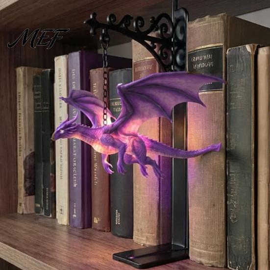 Drachenstatue für Schreibtisch Magische Fliegende Bücherregal-Lampe, Warmes Hängendes Nachtlicht, Fantasy Halloween Party Deko Lese-Ecke Deko, Einzigartiges Geschenk