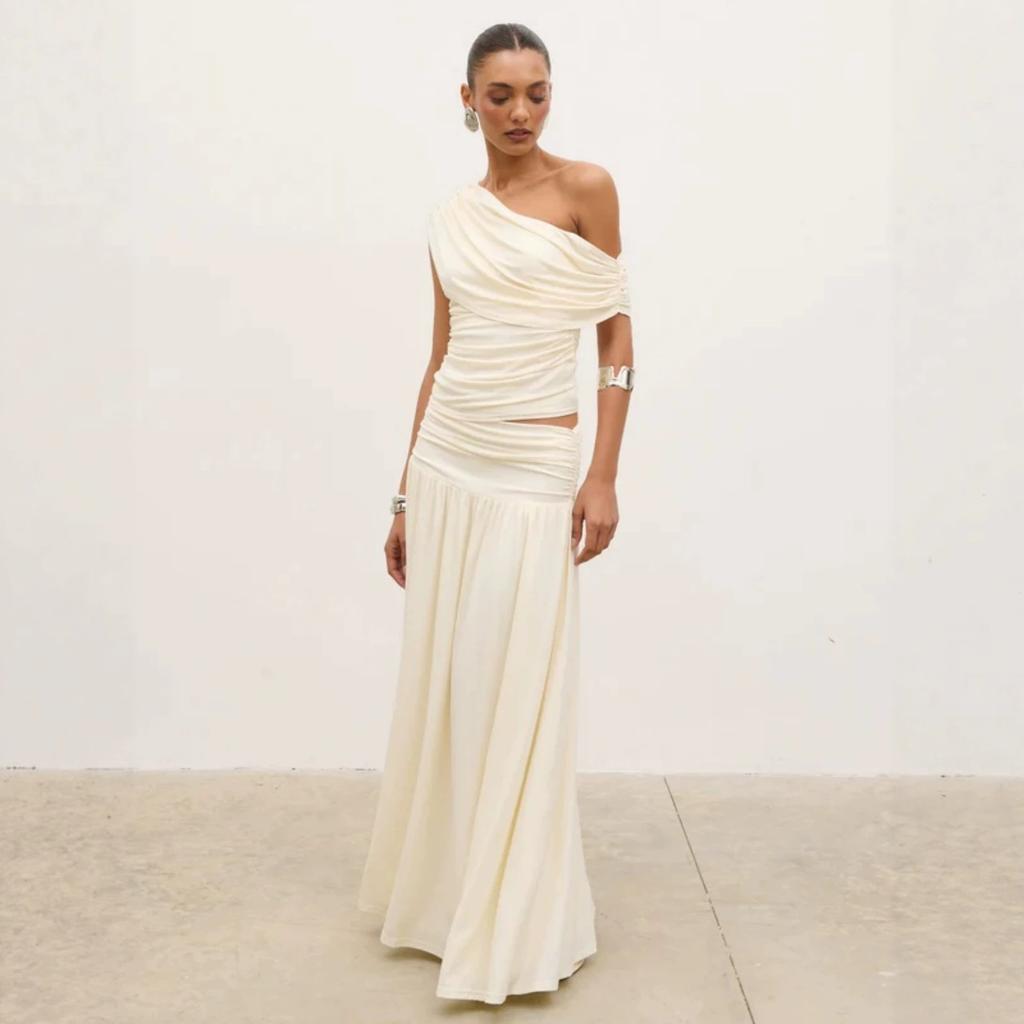 European and American Style Dress Summer New Sexy Slanted Shoulder Pleated Splicing Fashion High-end Long Dress Dress Skirt Texture