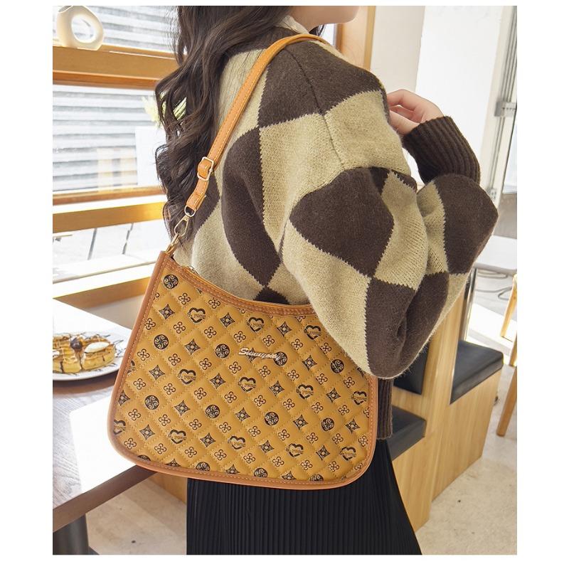 Large Capacity Underarm Bag Women's Bag Casual All-in-one Printed Shoulder Bag Niche Design Tote Bag