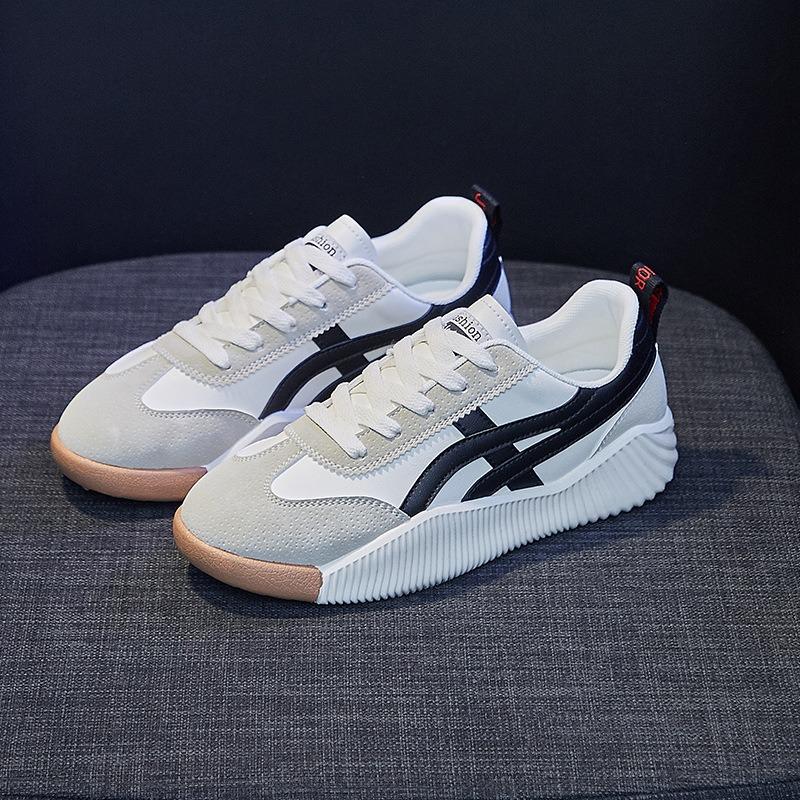 Breathable White Shoes Female  Summer Women Sneakers Lightweight Sports Board Shoes Heightened Casual Running Shoes Women