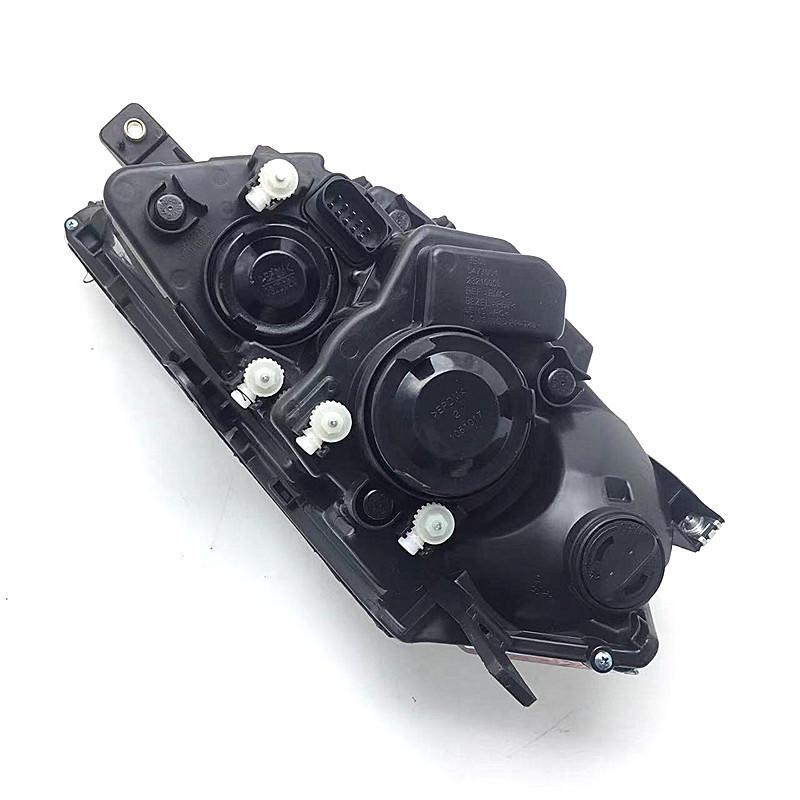 Compatible 15-16 Zhonghua V3 Headlight Assembly with LED High/Low Beam Bulb