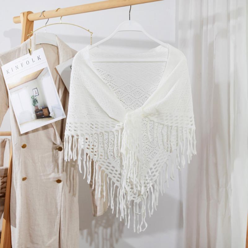 Fashionable Knitted Triangle Scarf Solid Color Tassel Korean Style For Unisex