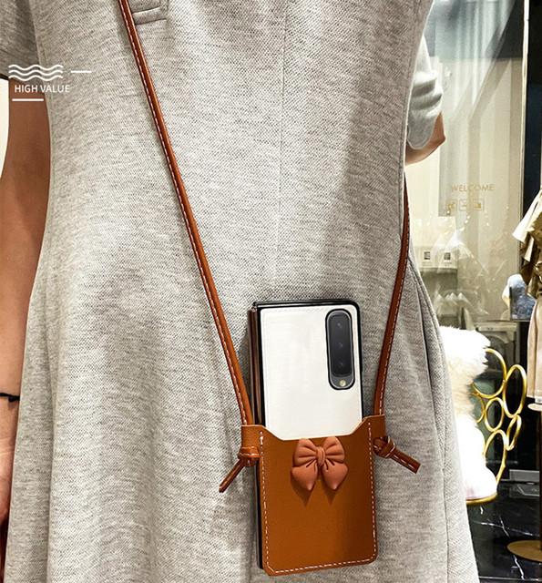 Cute Cartoon Bear Crossbody Leather Phone Case For Samsung Z Fold 3 Z Fold 2 5g Z Fold 4 W21 W22 Card Pocket Phone Cover Funda